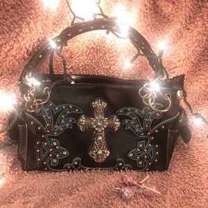 Cross purse